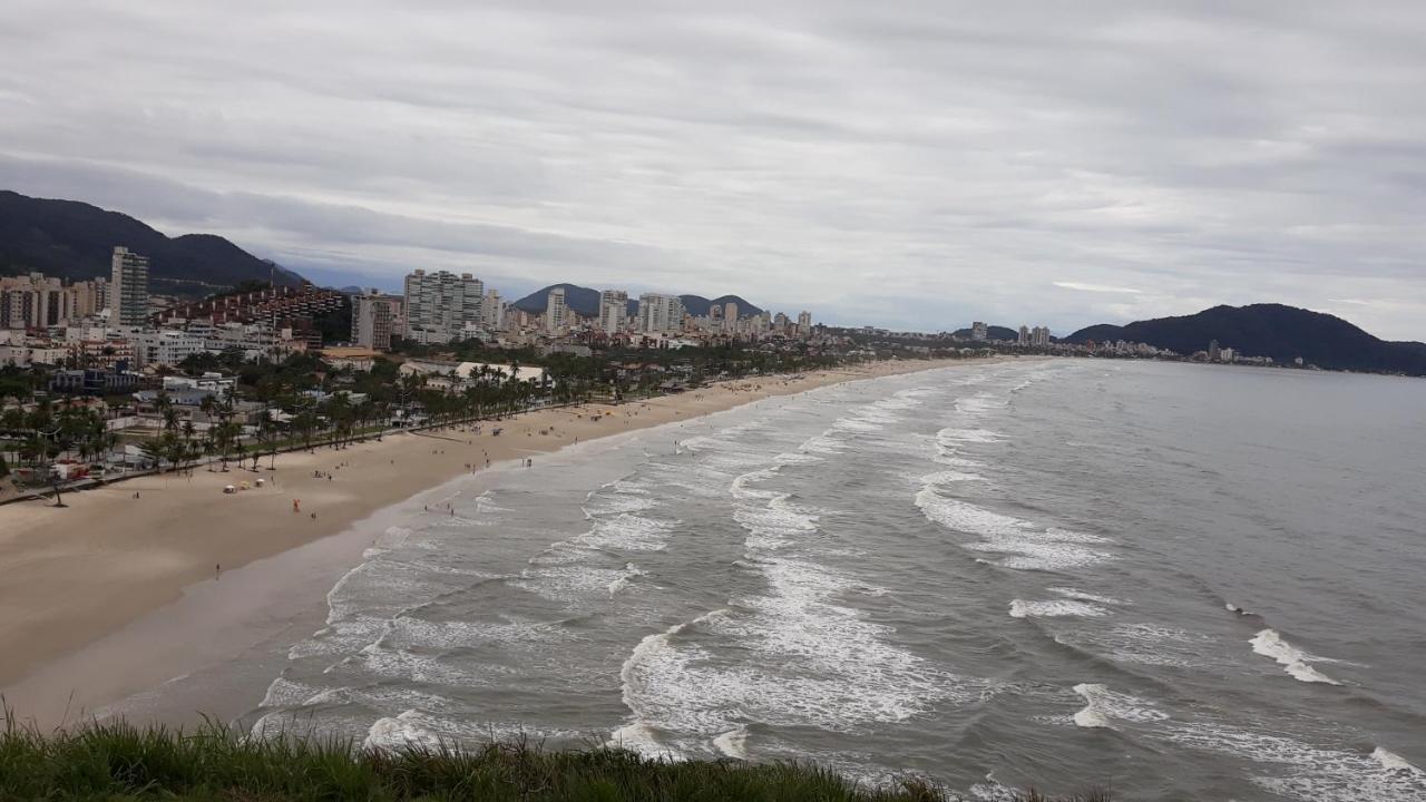 Otimo Apto Em Pitangueiras A Uma Quadra Da Praia C/ 2 Vagas E Ar Condicionado. Гуаружа Екстериор снимка